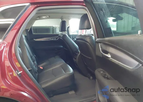 2017 Cadillac Xt5 Luxury z USA, uszkodzony, nr VIN 1GYKNDRS8HZ323767